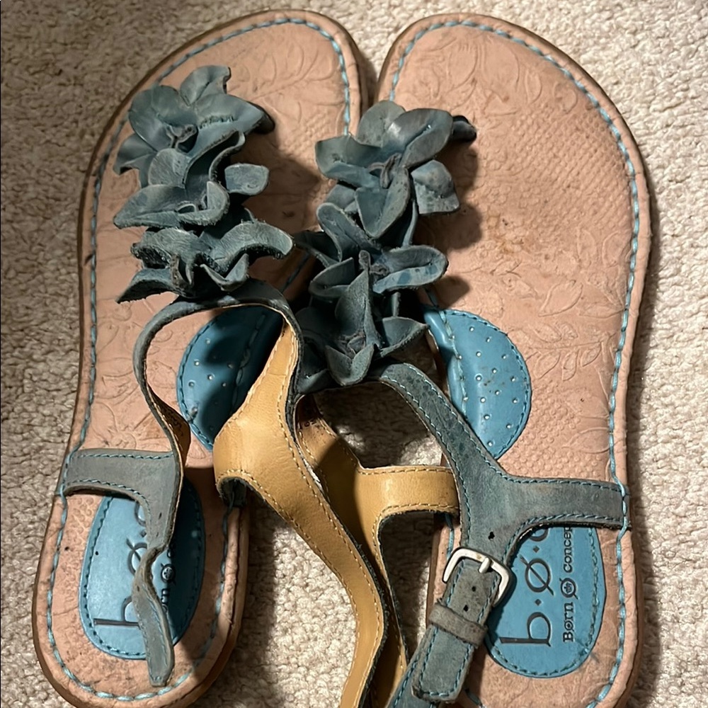B.o.c. Blue flower sandals.